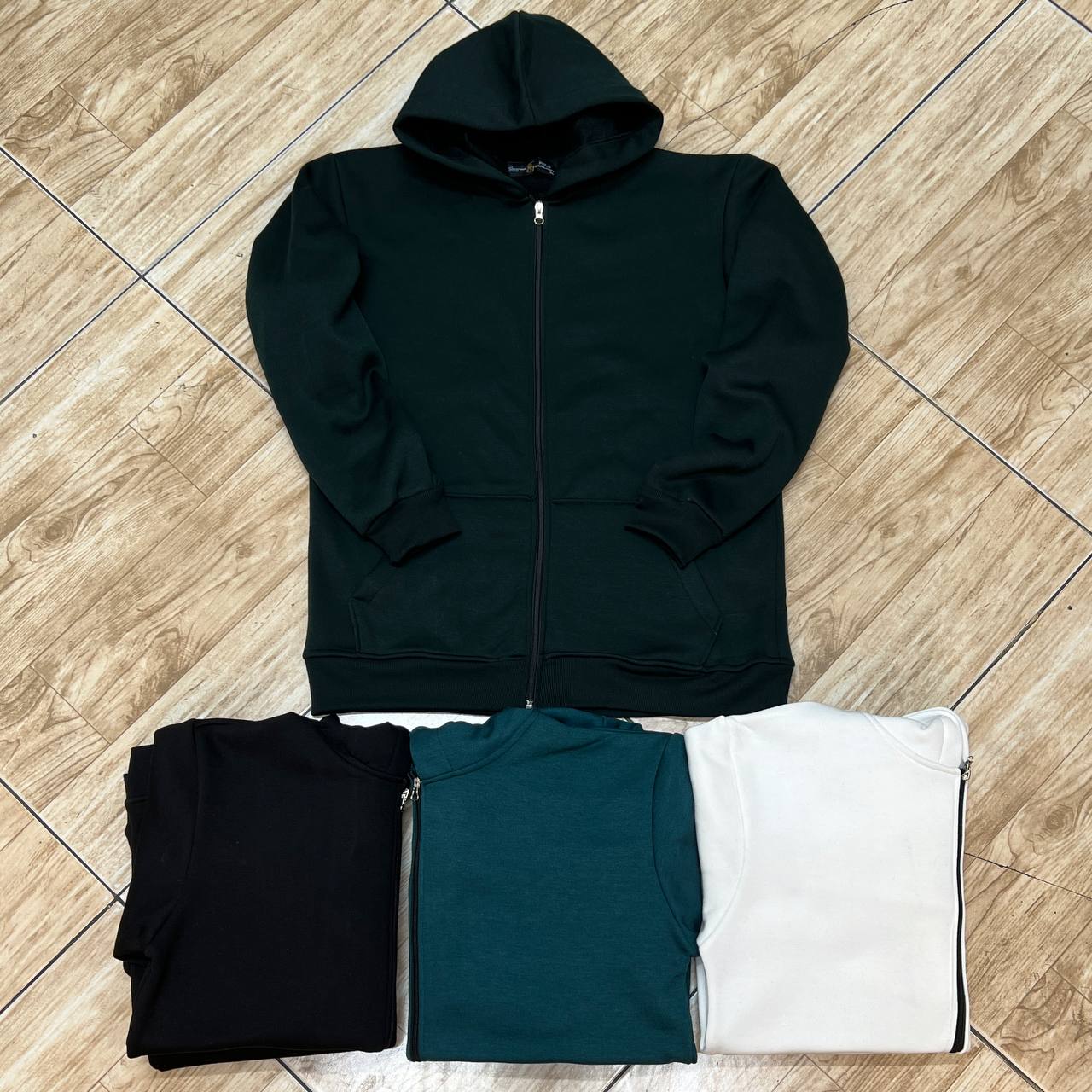 سویشرت بیسیک